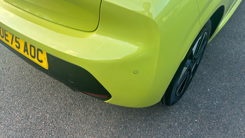 Peugeot 208 1.2 PureTech 100 Allure 5dr Petrol Hatchback